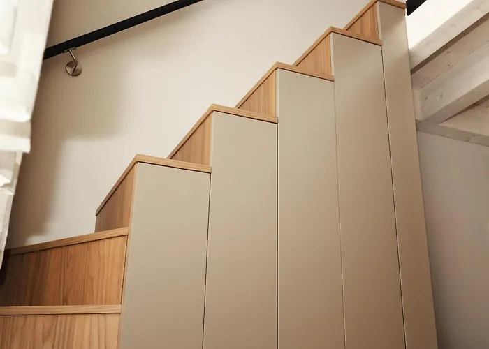 Cenisio 23 דירה *