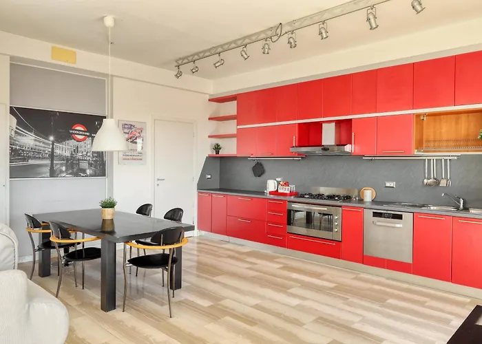 Joivy Stylish 2br Flat Next To Navigli * Milán
