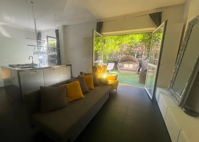 Lägenhet Private Garden Apartment, Navigli, 24h Security *