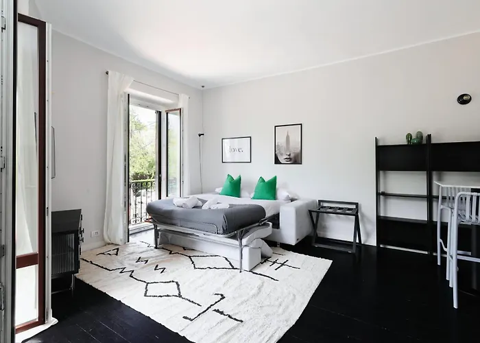 Just Urban - Stylish And Spacious 90 Sqm Flat - 5 Min To M1 And M2 아파트 밀라노