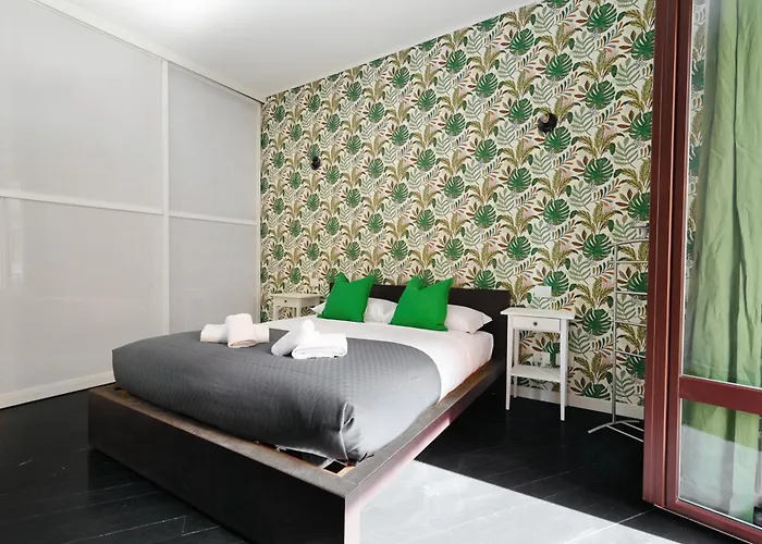 Just Urban - Stylish And Spacious 90 Sqm Flat - 5 Min To M1 And M2 아파트
