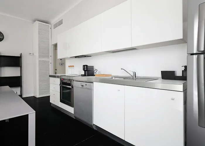 아파트 Just Urban - Stylish And Spacious 90 Sqm Flat - 5 Min To M1 And M2 *