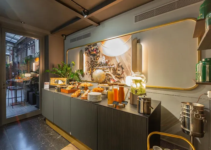 Duomo Smart 招待所 4*