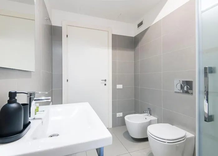 Easylife - - Niccolini 37 - Moscova Milán