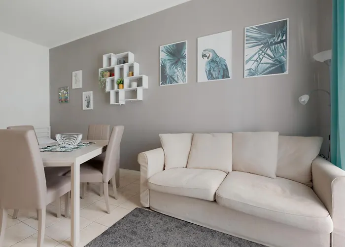 Guesthost - M1 Gambara Balcony Appartement *