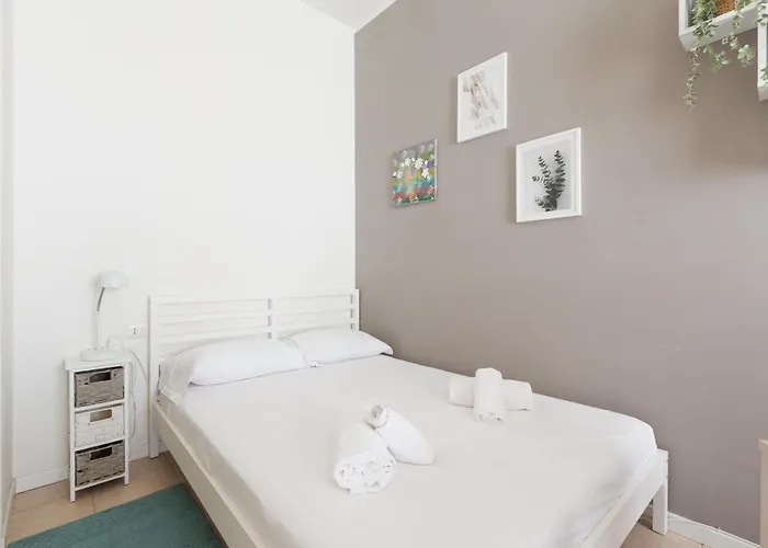 Guesthost - M1 Gambara Balcony * Milan