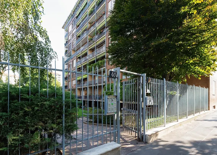 Guesthost - M1 Gambara Balcony Appartement Milan