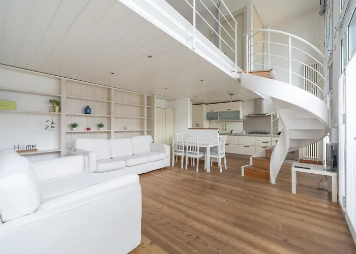 Loft Adige アパート ミラノ