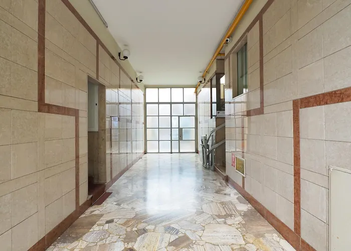 Primopiano - Albani * ميلان