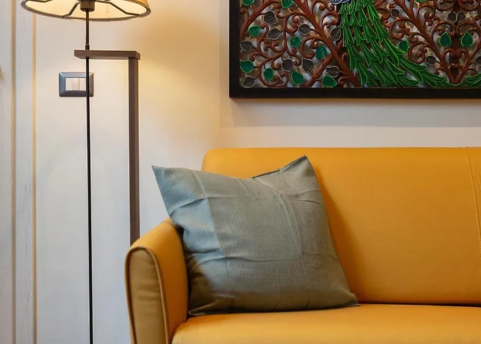 Fantastic Loft Bocconi E Navigli, Box Auto! Daire *
