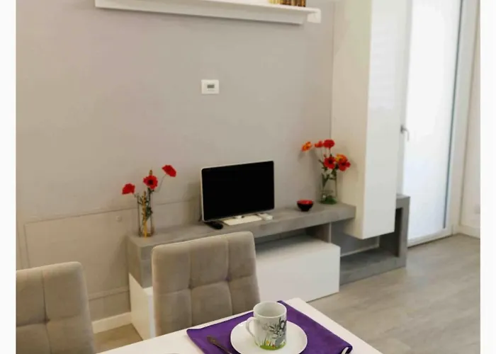 Naty Apartman *