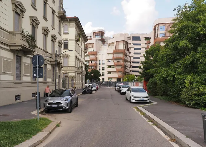 Primopiano - Giulio Cesare Lejlighed Milano