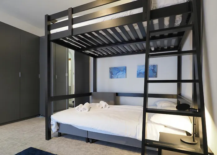 Primopiano - Astesani Apartament