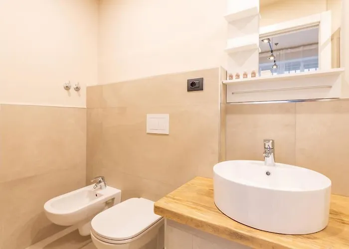 Sp15 -isola- Super Large Appartement