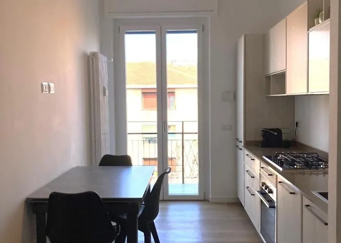 Spazioso Bilocale Metro M4 Skynest Апартаменты *