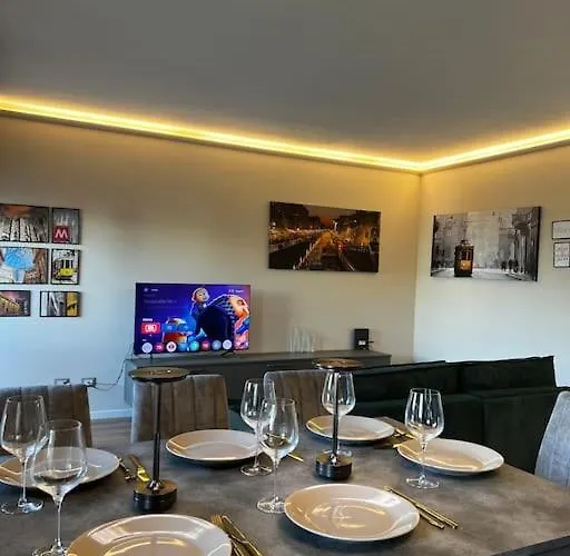 Apartman Stadio Fiera Ampio E Luminoso Con Balcone *