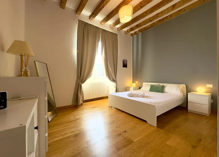 Cosy Navigli Apartament Mediolan