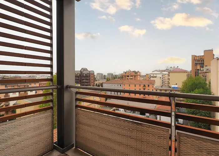 Primopiano - Monza 212 ميلان