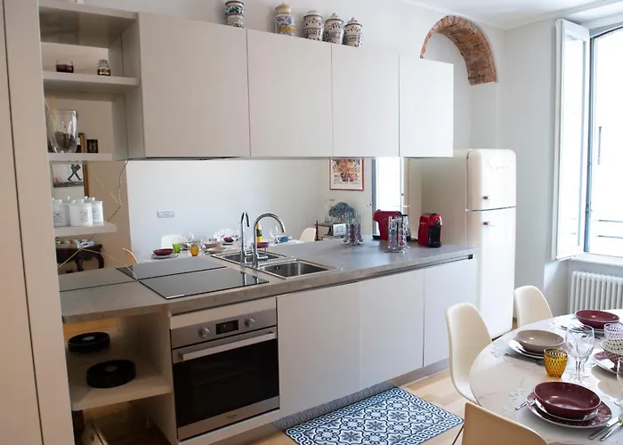 Ilcenacolo Cadorna Design 4 Persone Mico Mpx 밀라노