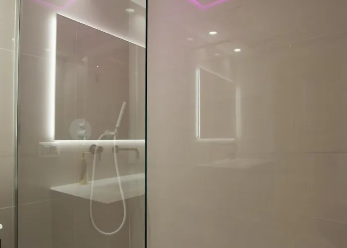 Free Parking - Downtown Porta Nuova - Luxury 아파트