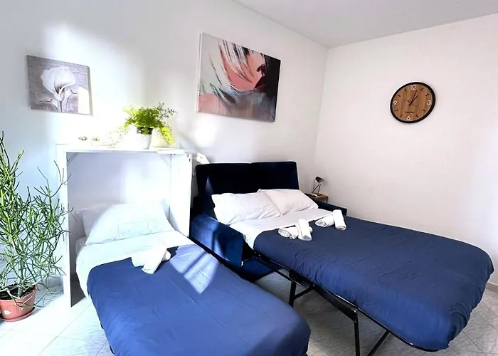 Apartmán Modern With Balcony Near Centre *