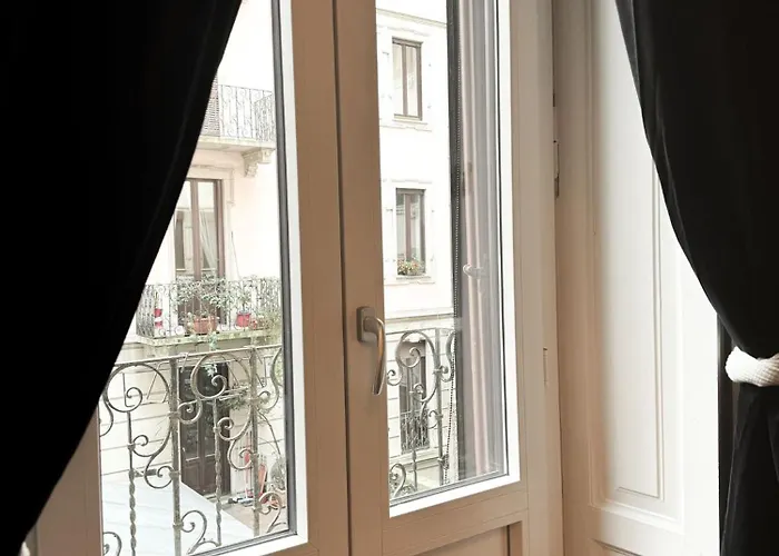 Divini Arco Della Pace