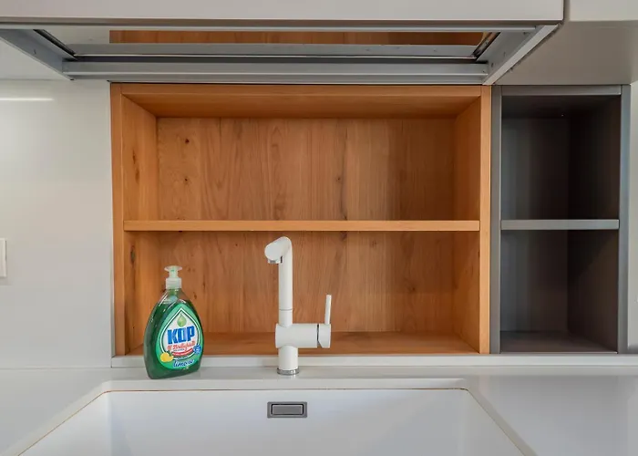 Elegante E Luminoso Con Box Auto A Pochi Passi Da Metropolitana M4 Apartment *