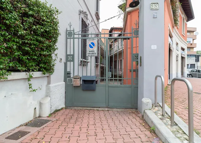 Luxloft Navigli - 2 Bathrooms - Free Parking Apartment