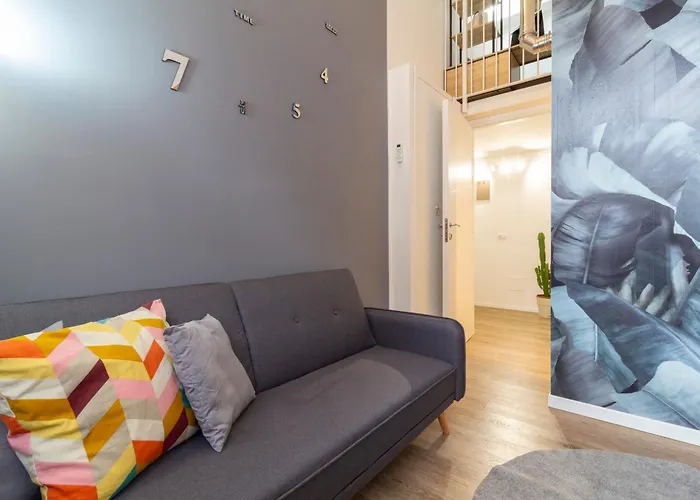 Luxloft Navigli - 2 Bathrooms - Free Parking Apartment Milan