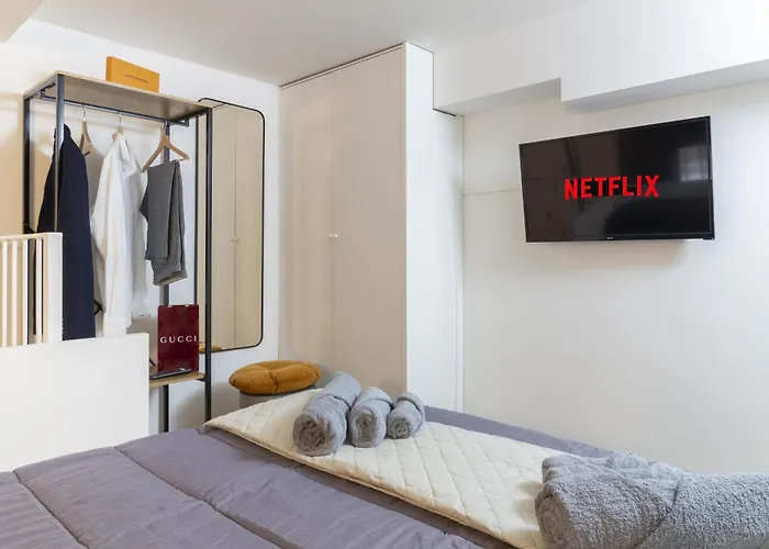Luxloft Navigli - 2 Bathrooms - Free Parking Apartment