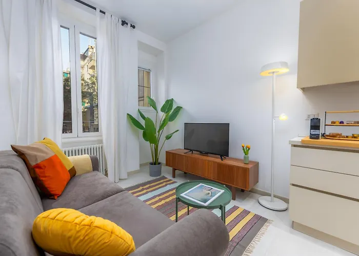 Gulli's In Arco Della Pace * מילאנו