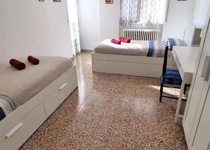 Casa Manli - In Affitto Milánó