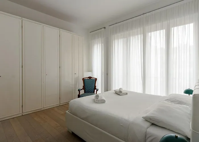 Palazzo Visconti Di Modrone, Two Beautiful By Halldis Milano