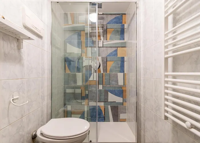 Enzo Flexyrent Apartament *