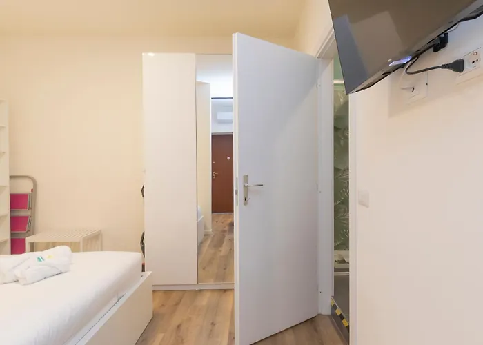 Apartmán I Host - Pomponazzi Iris Milán