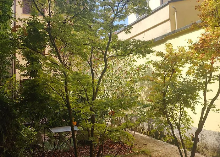 Urban Attic Isola District