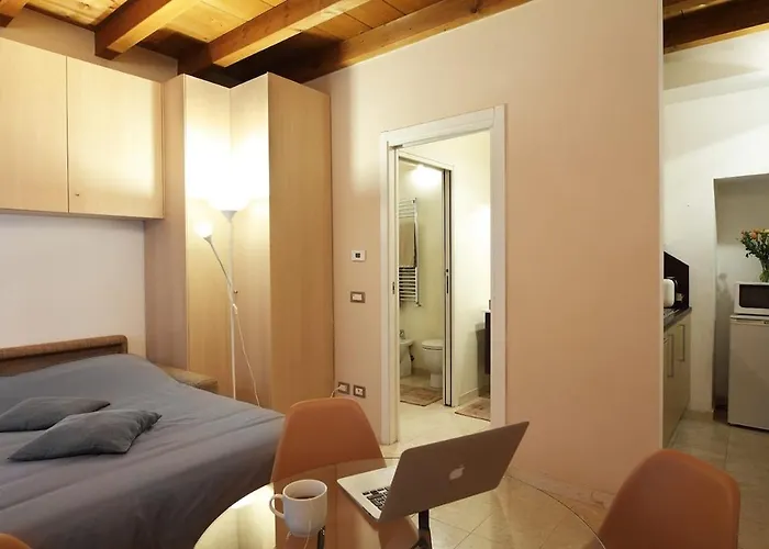 Miro-canonica 41, Apartmán *