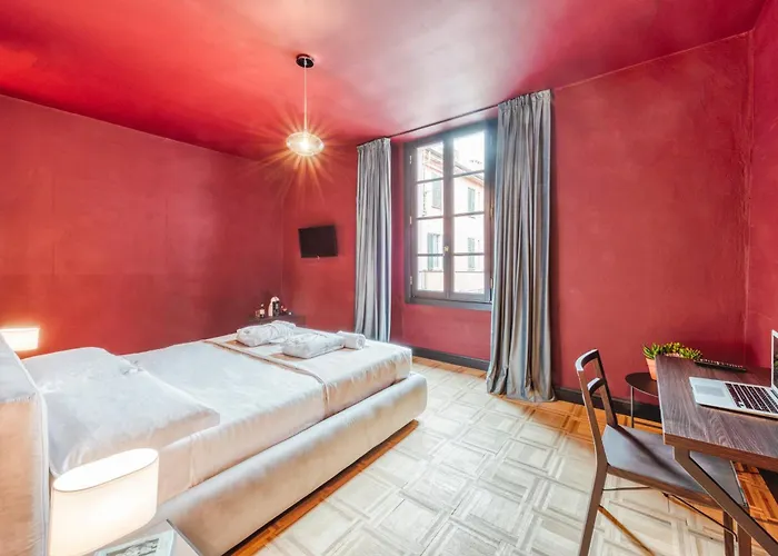 The Nine - B Mediolan