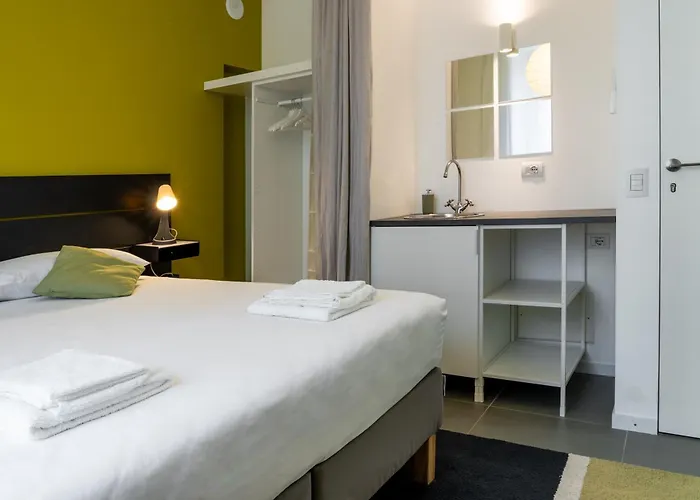 Fiorenti - New Flat In The Heart Of Navigli Διαμέρισμα Μιλάνο