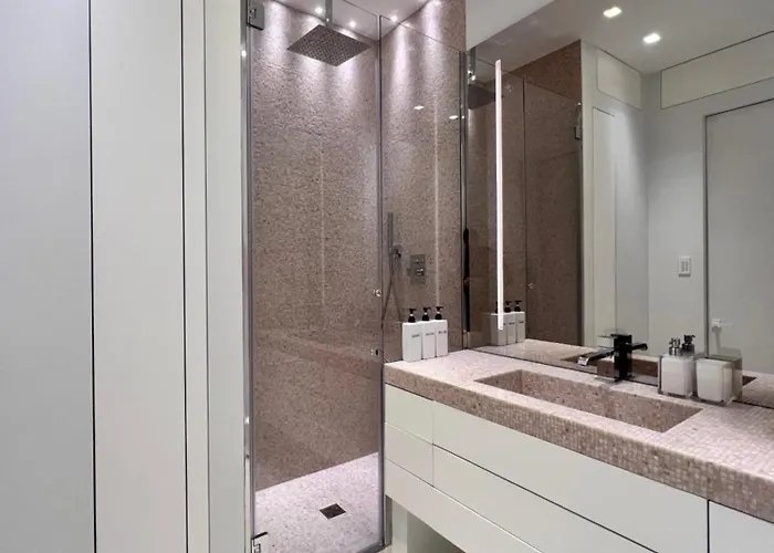 Апартаменты Duomo Intero Милан