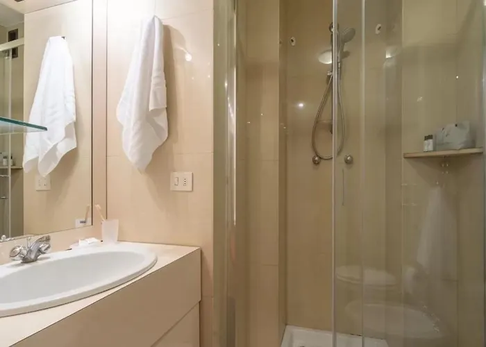 Two-room San Babila Appartement