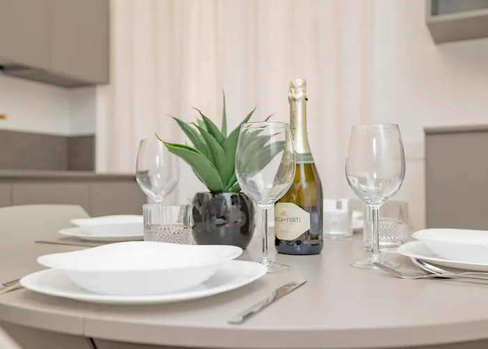 2co4 - Duomo - Modern - * ミラノ