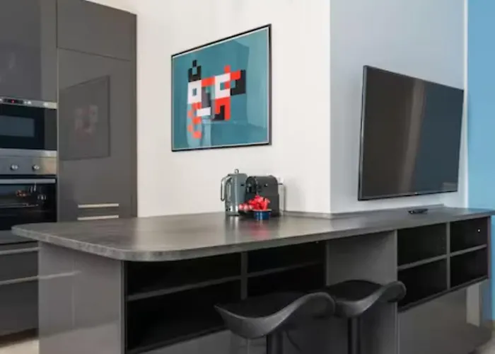 In Piazza A Isola Apartment