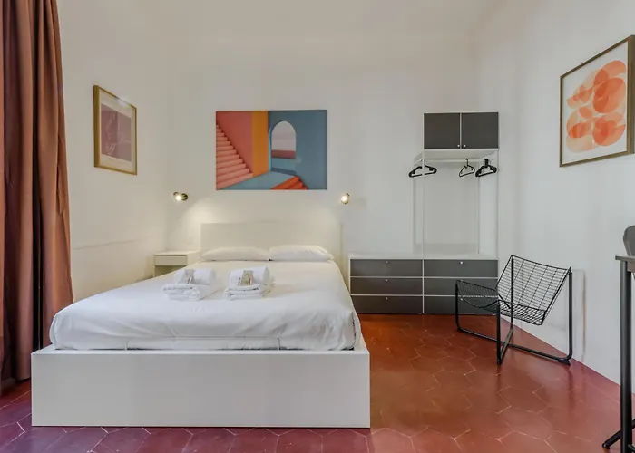Апартаменты Easytopstay - New And Functional Near The Metro