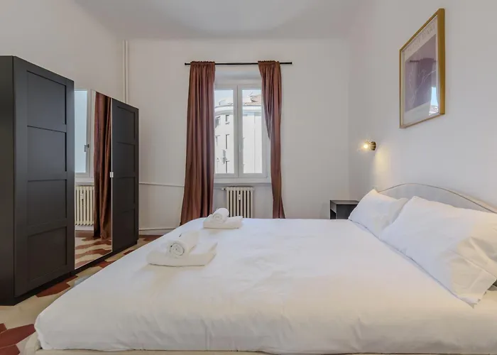 Easytopstay - New And Functional Near The Metro Милан