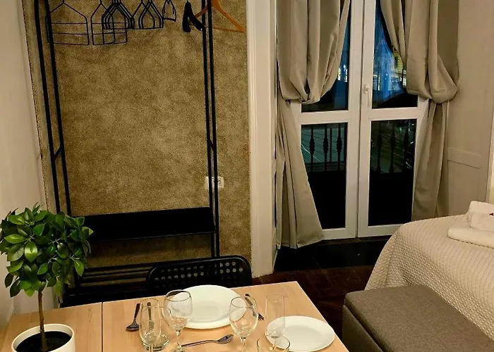 בית הארחה Casa Storica Piazza 5 Giornate 4*
