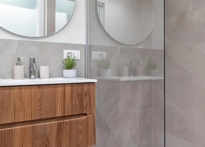 Ampi Monolocali In Via Pirandello - Washington Appartement *
