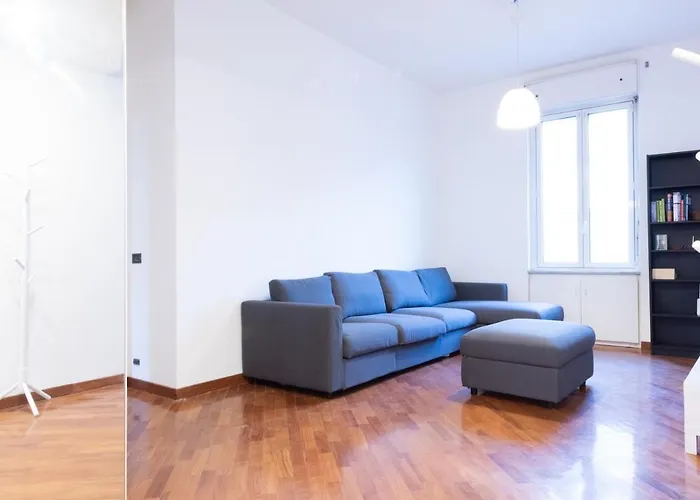 Stylish Brera Apartment