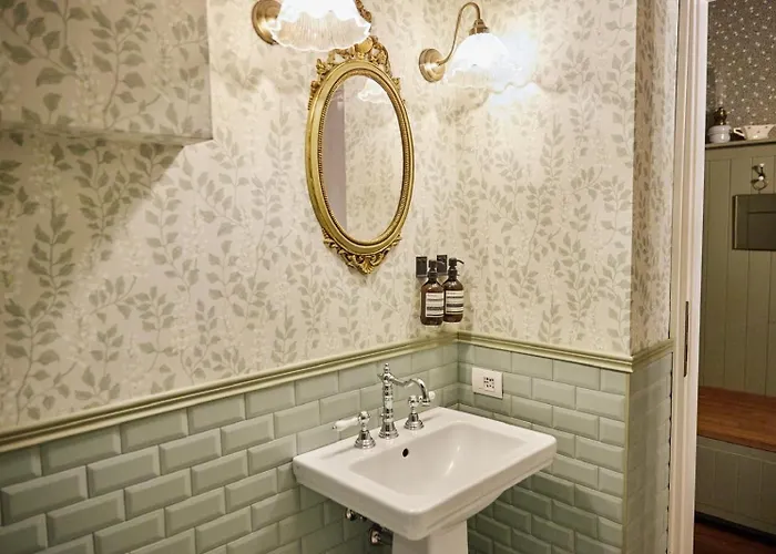 Charming - Wifi - De Angeli דירה