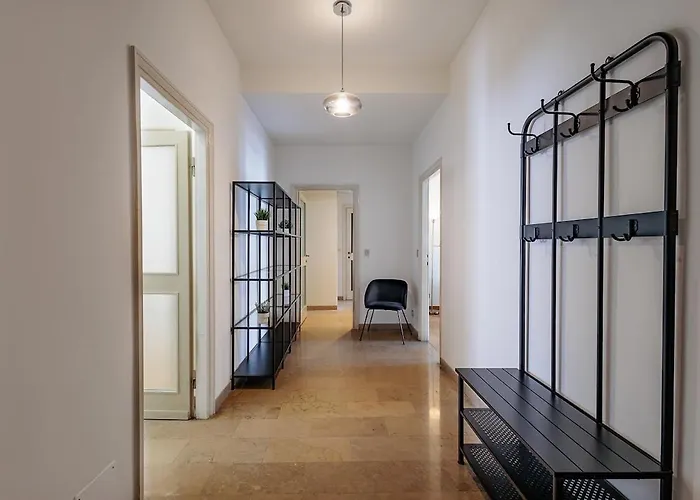 Apartman Station 3 Bedrooms & 2 Bathrooms - B Milánó